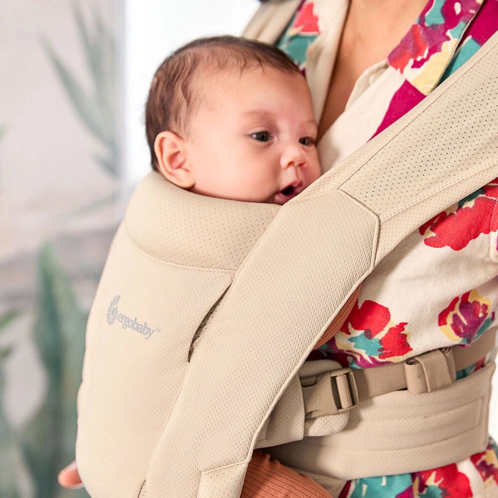 ergobaby-embrace-soft-air-mesh-cream