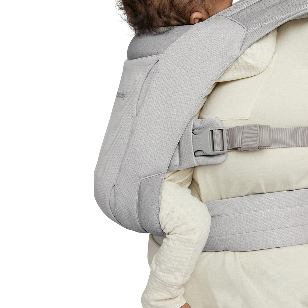 ergobaby-embrace-soft-air-mesh-grey
