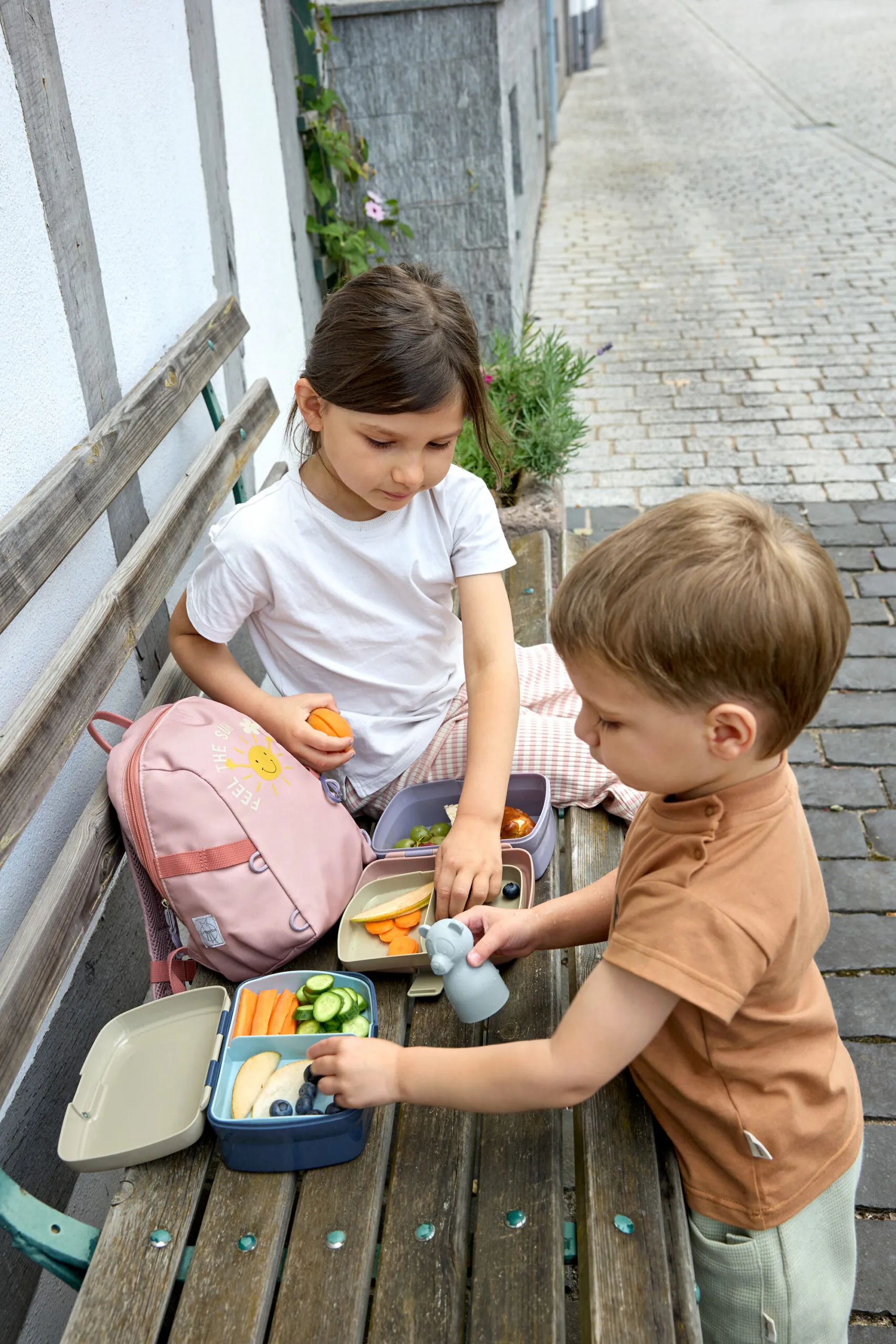 lassig-mal-ranec-tiny-outdoor-sunshine-peach