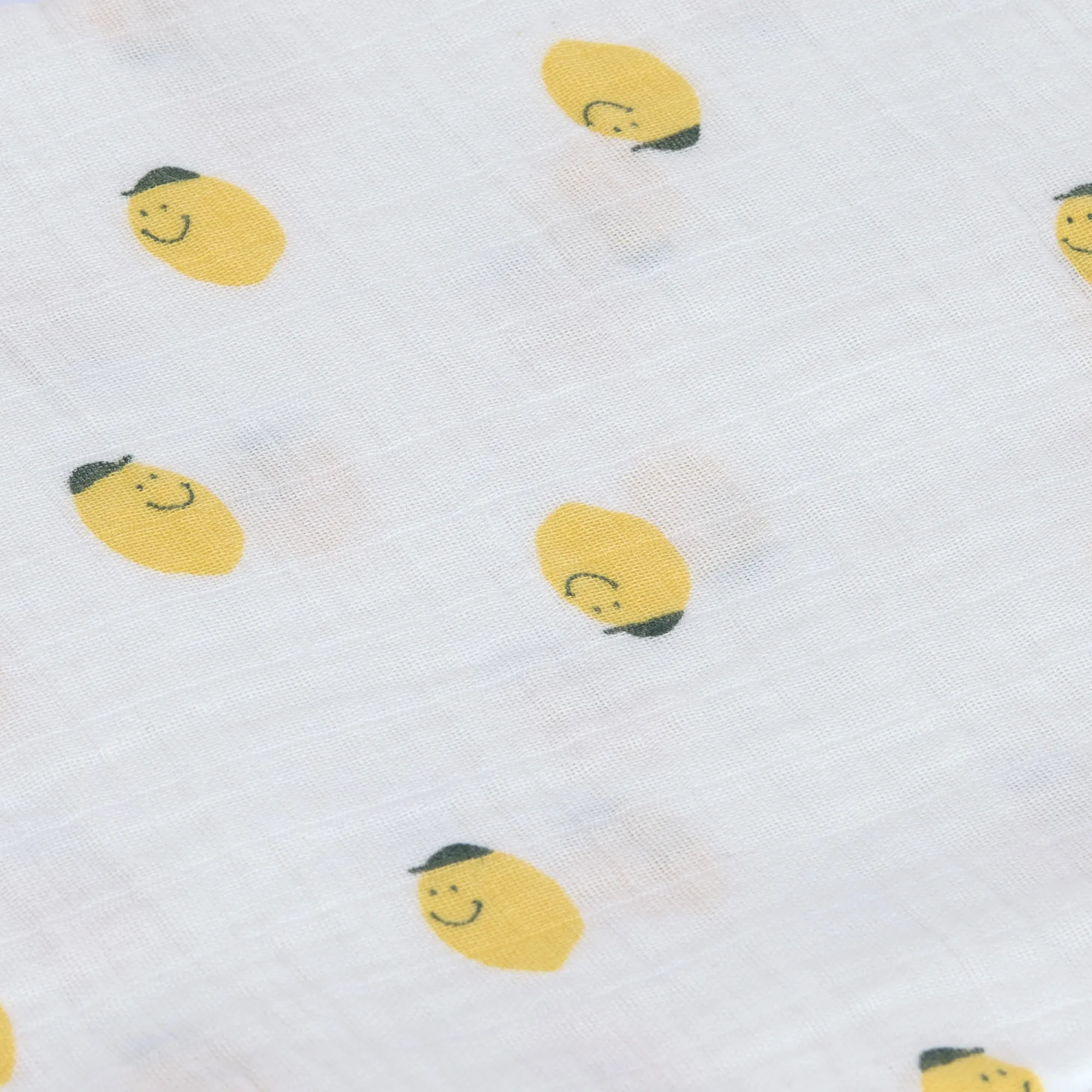 lassig-tetra-peleni-l-gots-happy-fruits-lemon
