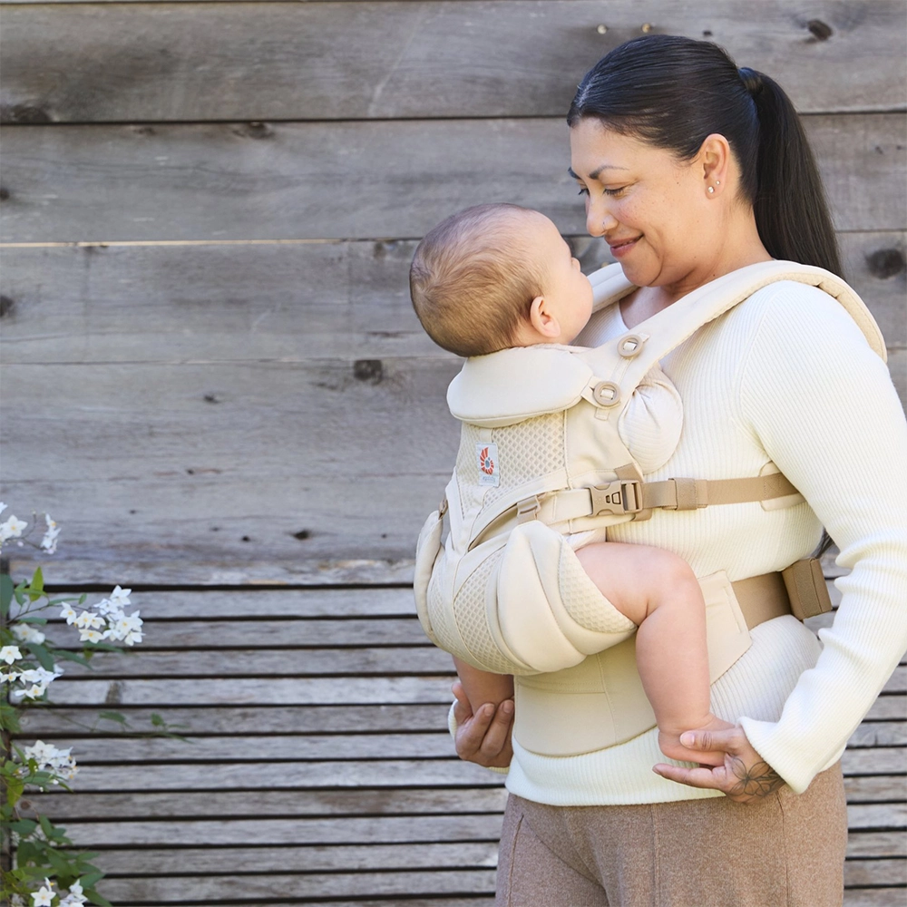 ergobaby-omni-classic-mesh-natural-beige