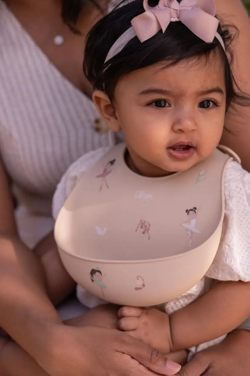 Z1125-Silicone-Bib-Ballerina-Main