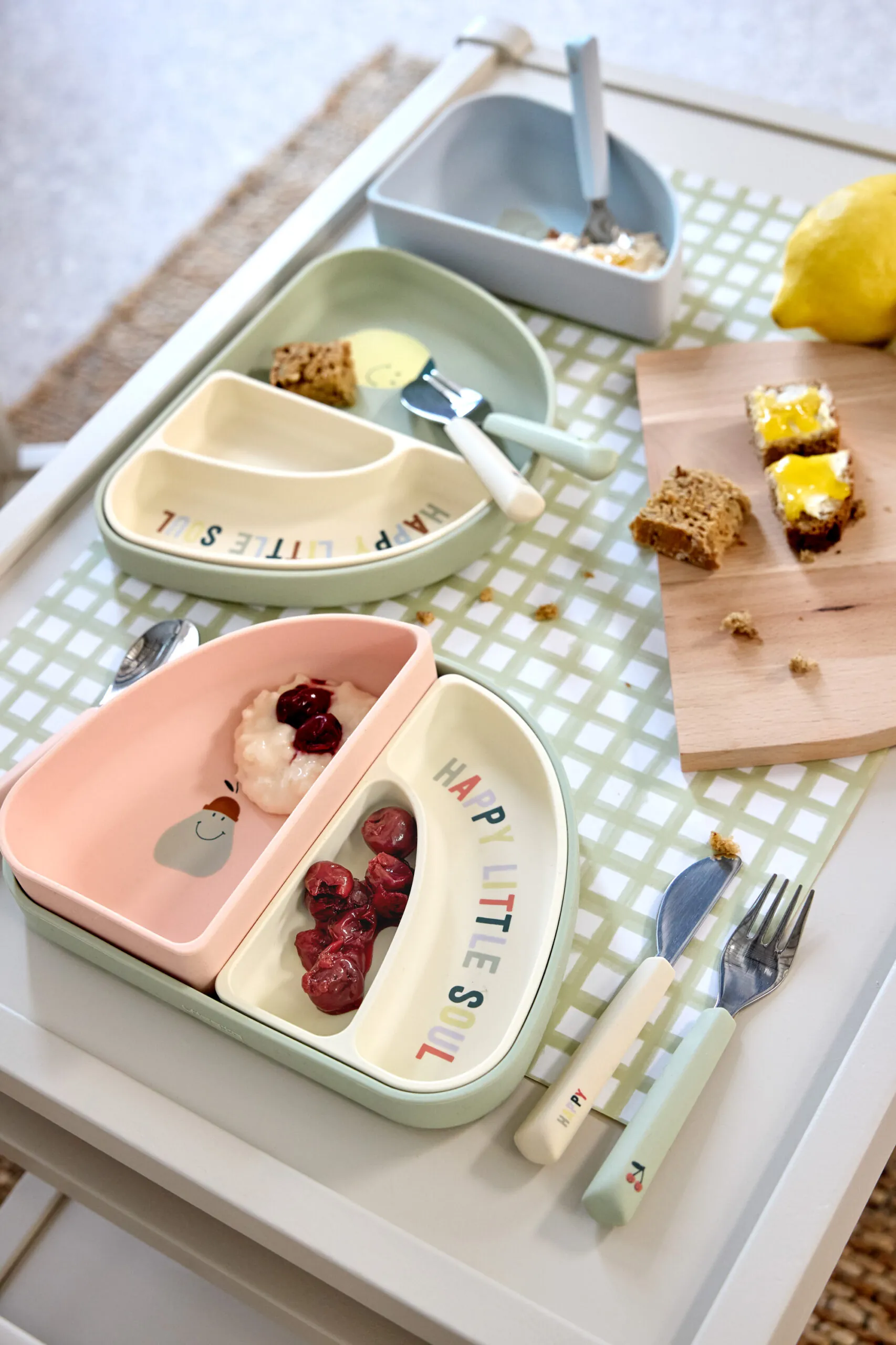 KID_F24_13100104008_P_1